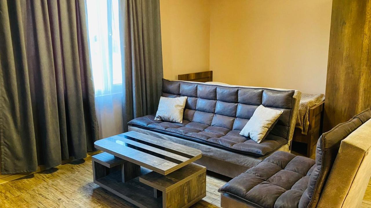 Nugzar Holiday Home Mestia Exterior foto