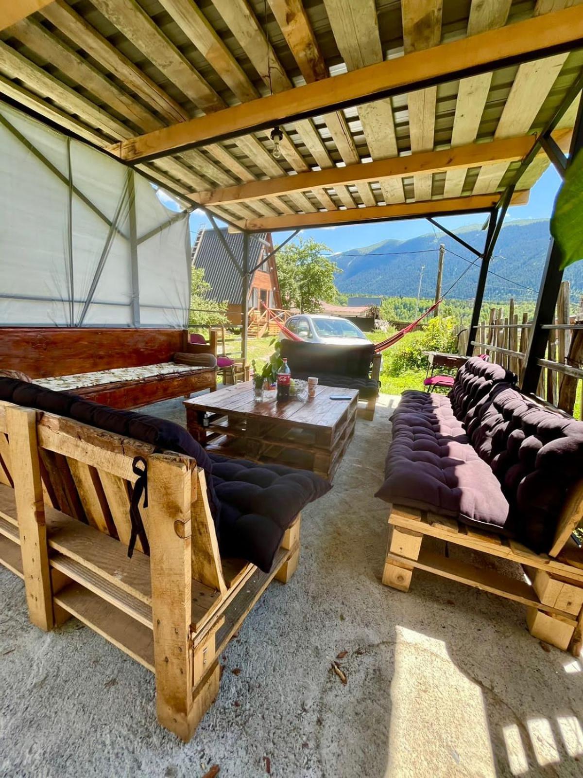 Nugzar Holiday Home Mestia Exterior foto